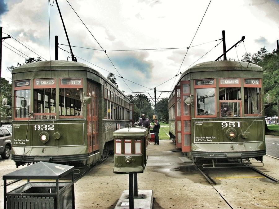 נסיעה בחשמלית עתיקה (Streetcar) בניו אורלינס. צילום - אושרה קמחי